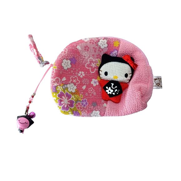 Sanrio HELLO KITTY Purse & Charm! Gotochi Hida 2008 Limited Sarubobo Crepe - Picture 2 of 9